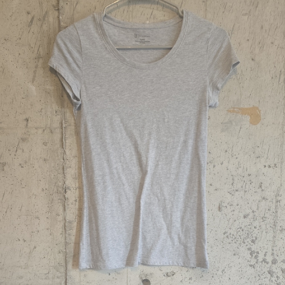 NOBO Light Gray Women’s Short Sleeve Crewneck Tee